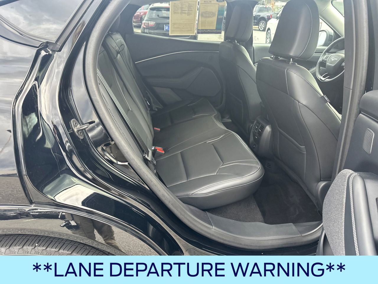 Certified 2025 Ford Mustang Mach-E Premium image 17