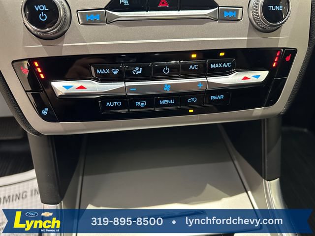 Certified 2024 Ford Explorer XLT w/ Equipment Group 202A AWD/4WD image 14