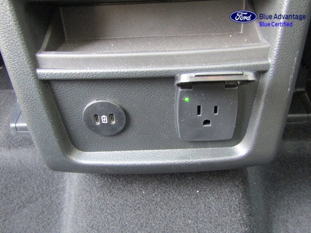 Certified 2024 Ford Edge SEL w/ Convenience Package AWD/4WD image 39