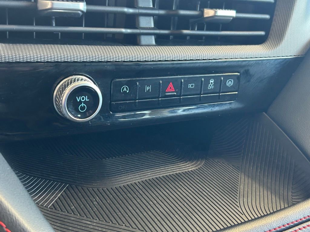 Certified 2025 Ford Explorer ST-Line image 36