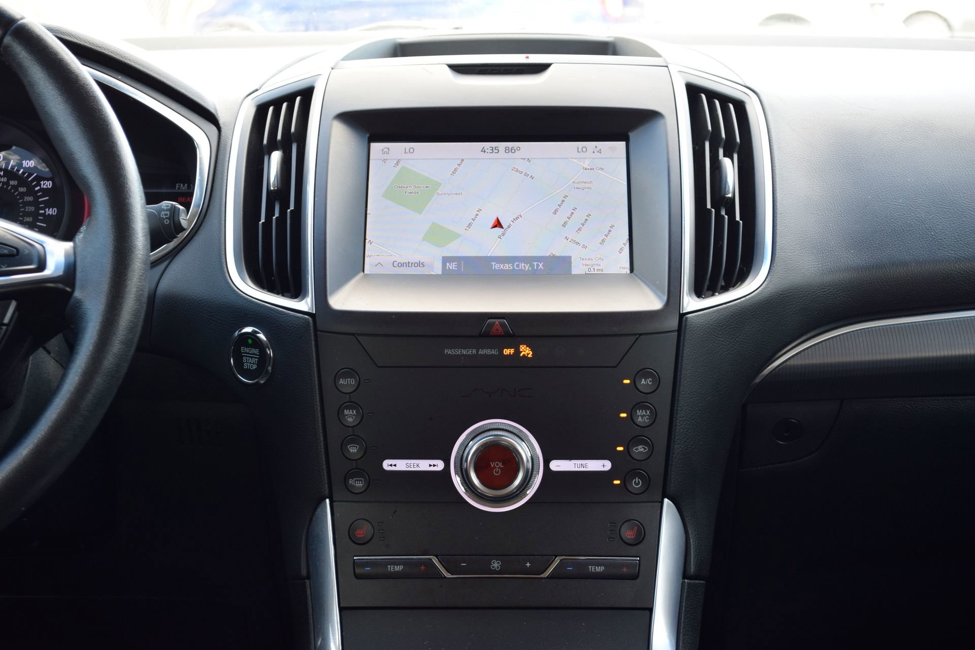 Certified 2020 Ford Edge Titanium image 11