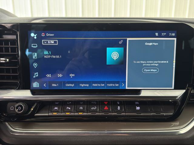 Used 2022 Chevrolet Silverado 1500 High Country w/ Technology Package AWD/4WD image 4