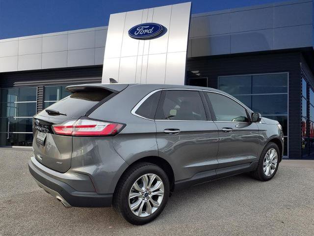 Certified 2022 Ford Edge Titanium image 4