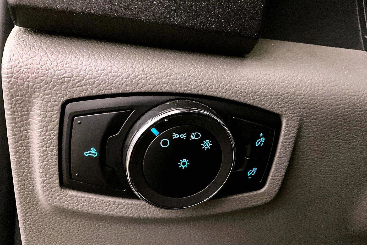 Certified 2022 Ford F250 XL w/ STX Appearance Package image 30