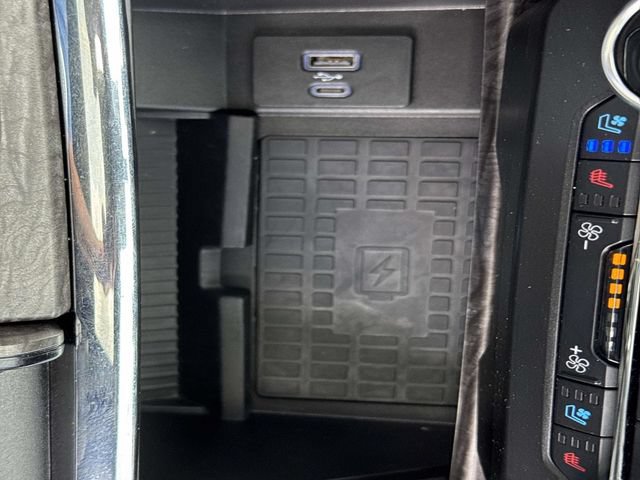 Certified 2020 Ford Expedition Limited w/ Equipment Group 301A RWD image 24
