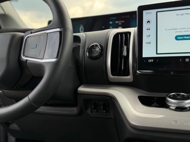 Certified 2025 Ford Expedition Max Active AWD/4WD image 34