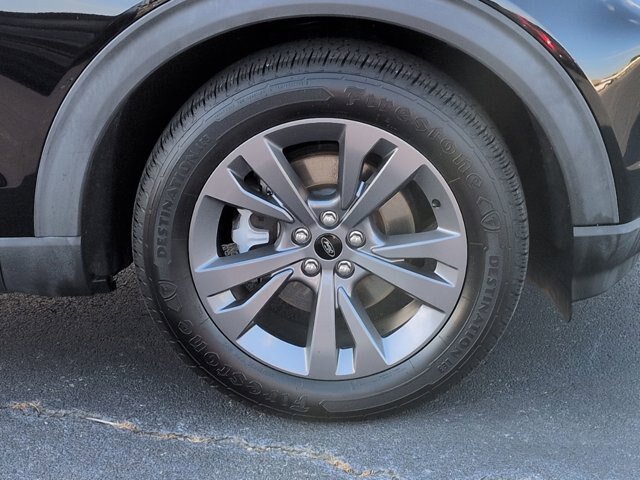 Certified 2021 Ford Explorer XLT w/ Equipment Group 202A RWD image 11