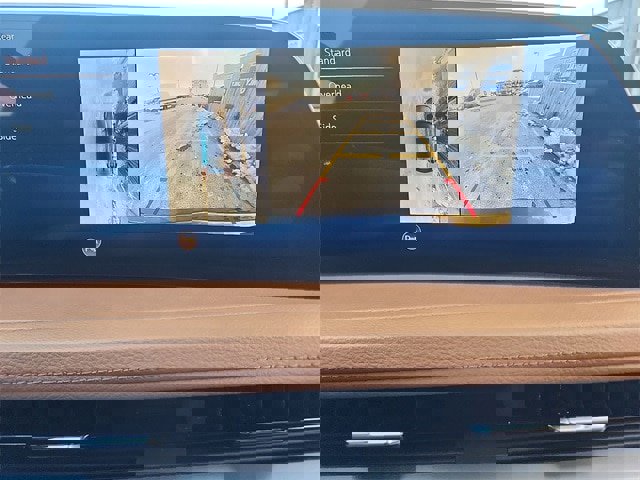 Used 2025 Cadillac XT4 Sport image 20