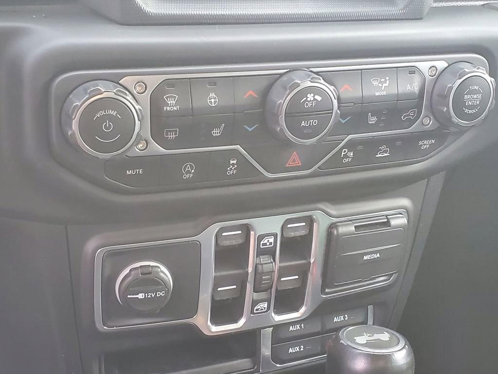 Used 2021 Jeep Wrangler Unlimited Sahara image 17