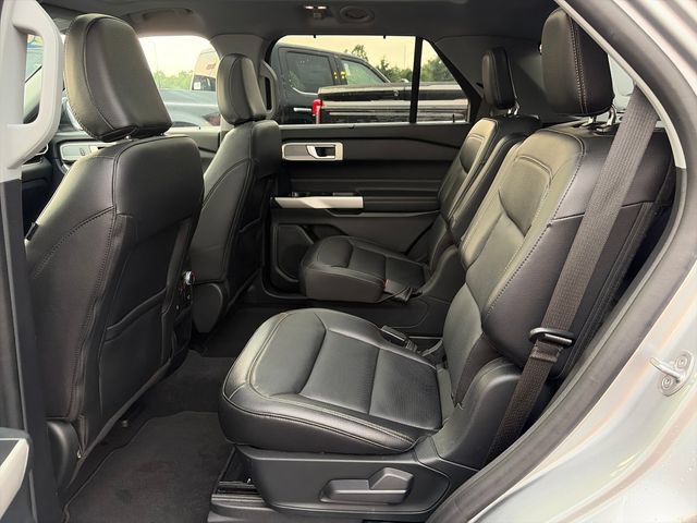 Certified 2021 Ford Explorer Limited w/ Equipment Group 301A AWD/4WD image 29