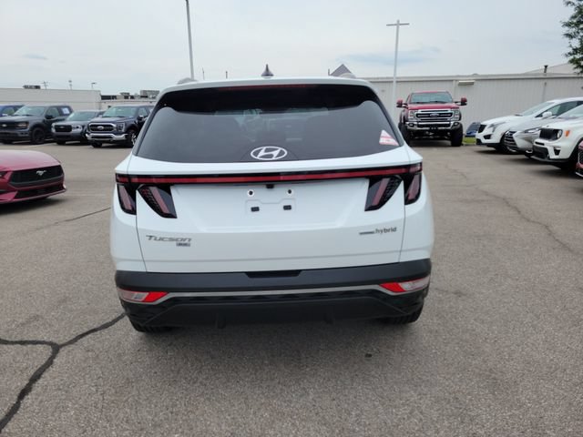 Used 2022 Hyundai Tucson Blue w/ Cargo Package AWD/4WD image 4