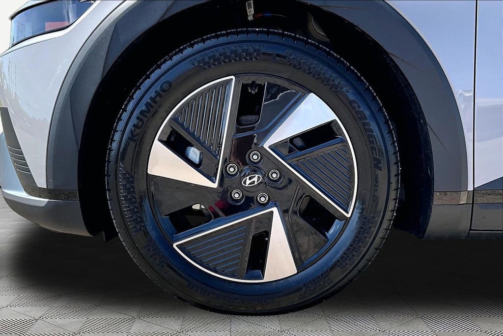 Used 2025 Hyundai Ioniq 5 SEL AWD/4WD image 9