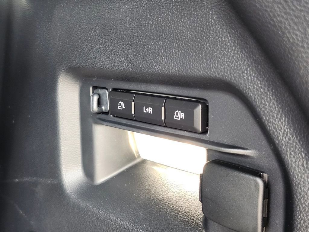 Certified 2025 Ford Explorer ST image 36