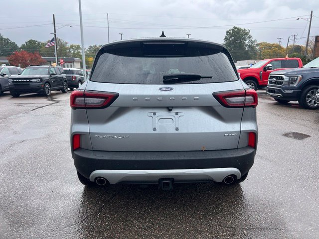 Certified 2024 Ford Escape Platinum w/ Class II Trailer Tow Package AWD/4WD image 5