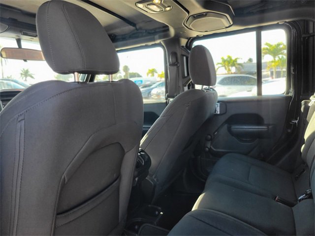 Used 2023 Jeep Gladiator Sport w/ Trailer Tow Package image 9