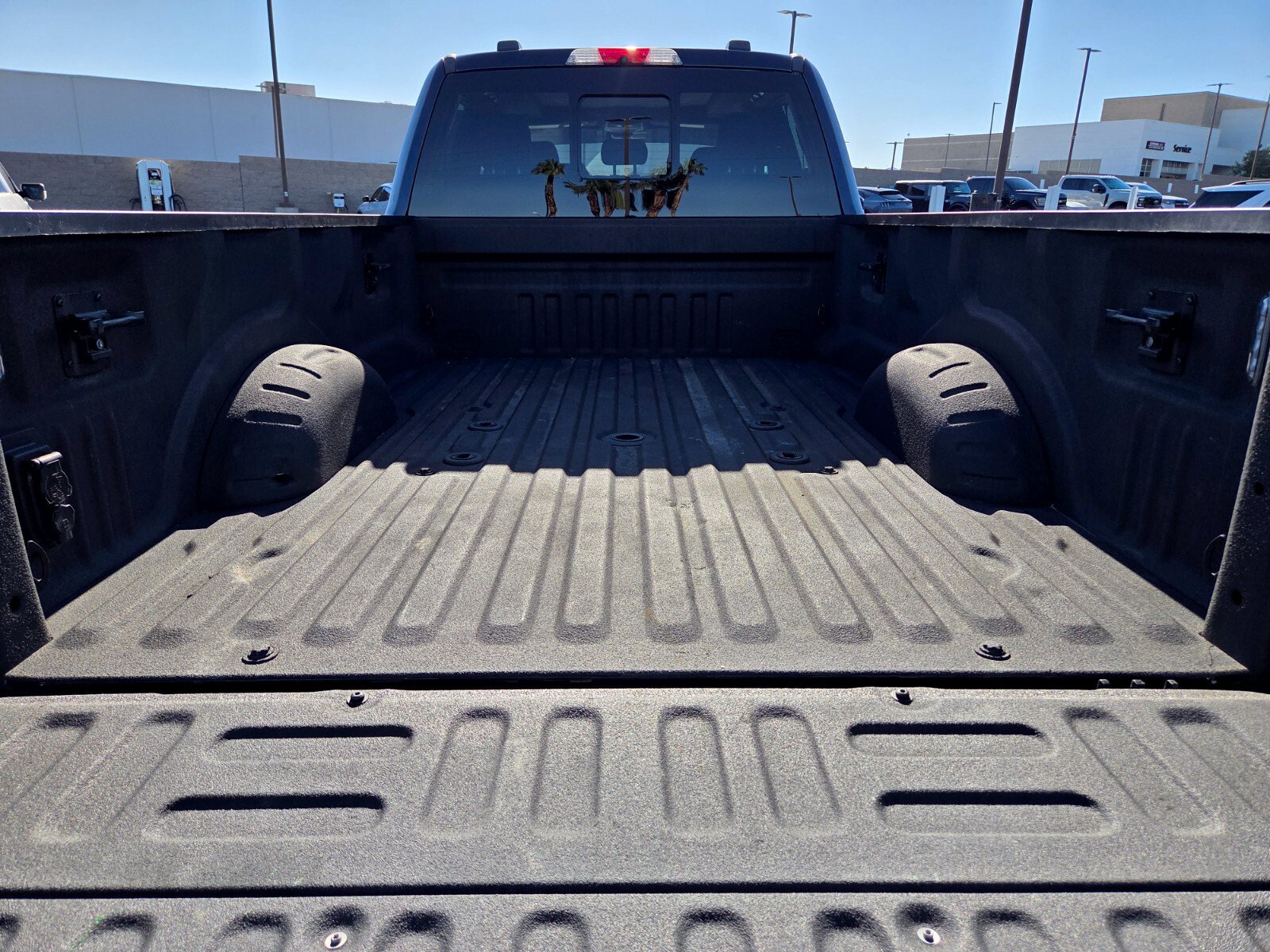 Certified 2022 Ford F350 King Ranch w/ King Ranch Ultimate Package AWD/4WD image 14