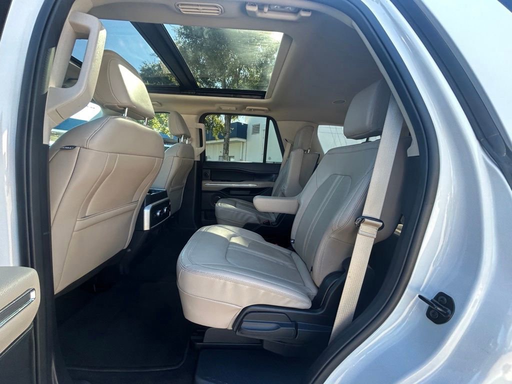 Certified 2023 Ford Expedition Limited image 34