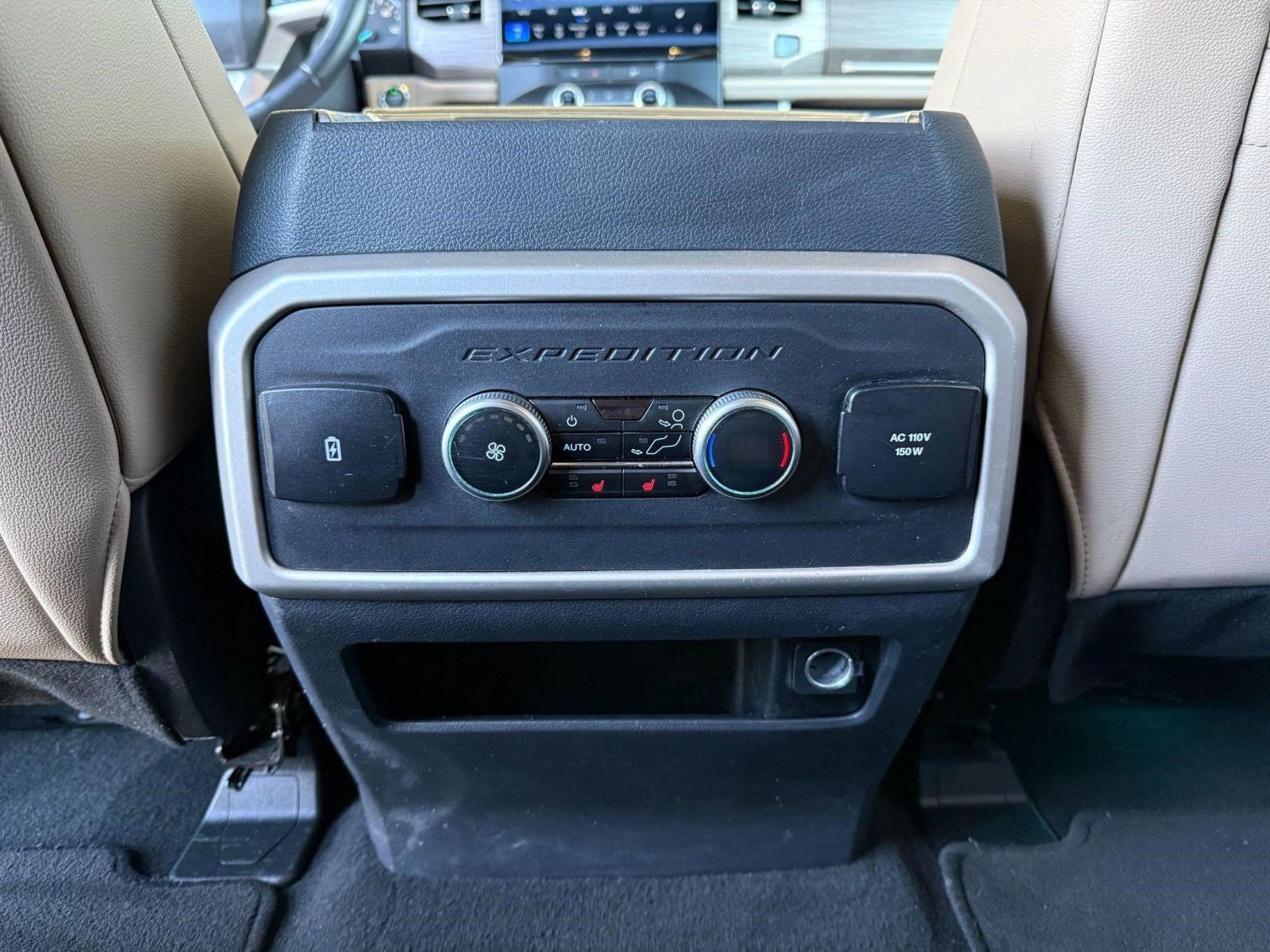 Certified 2024 Ford Expedition Max Limited RWD image 27