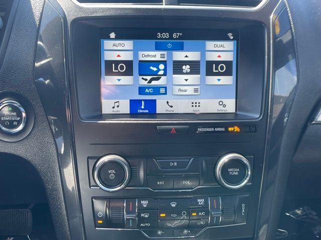 Certified 2018 Ford Explorer XLT w/ Equipment Group 201A AWD/4WD image 25
