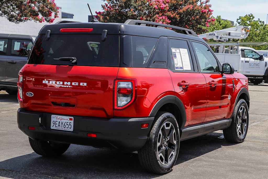 Certified 2022 Ford Bronco Sport Outer Banks AWD/4WD image 8