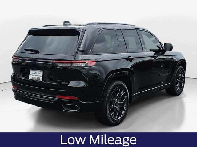 Used 2025 Jeep Grand Cherokee Summit w/ Obsidian Package AWD/4WD image 4