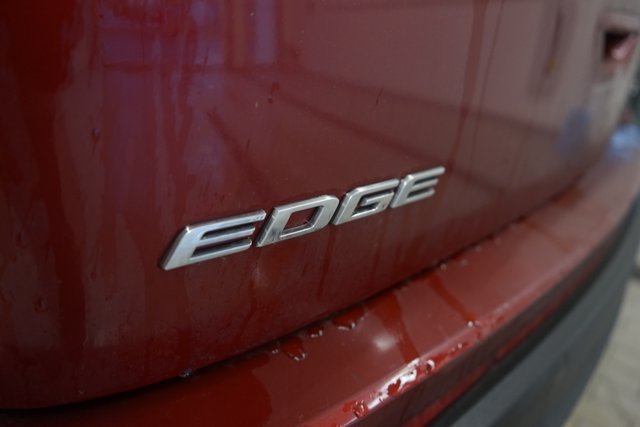 Certified 2017 Ford Edge SEL w/ Equipment Group 201A AWD/4WD image 13