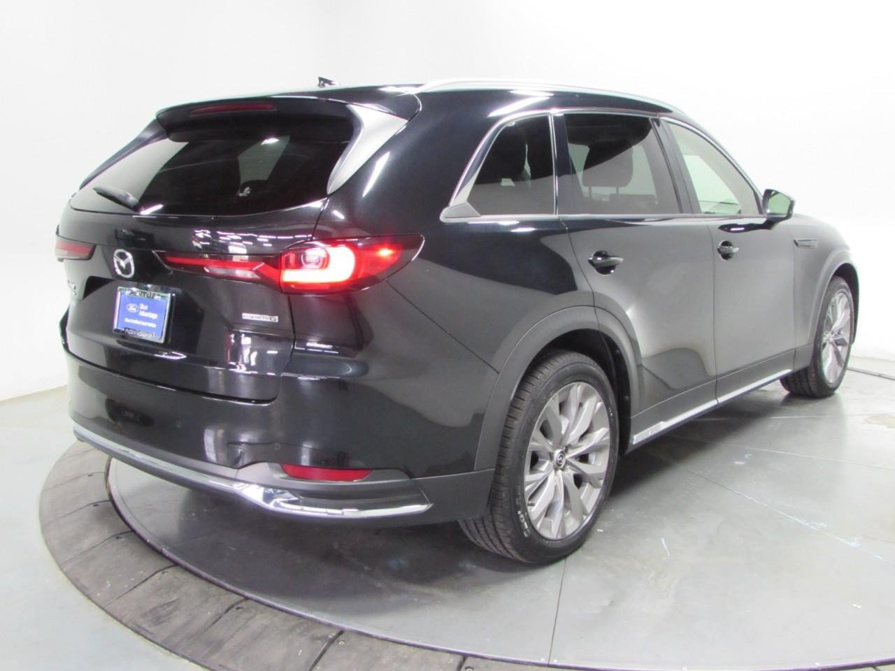 Used 2024 MAZDA CX-90 3.3 Turbo w/ Premium Package AWD/4WD image 7