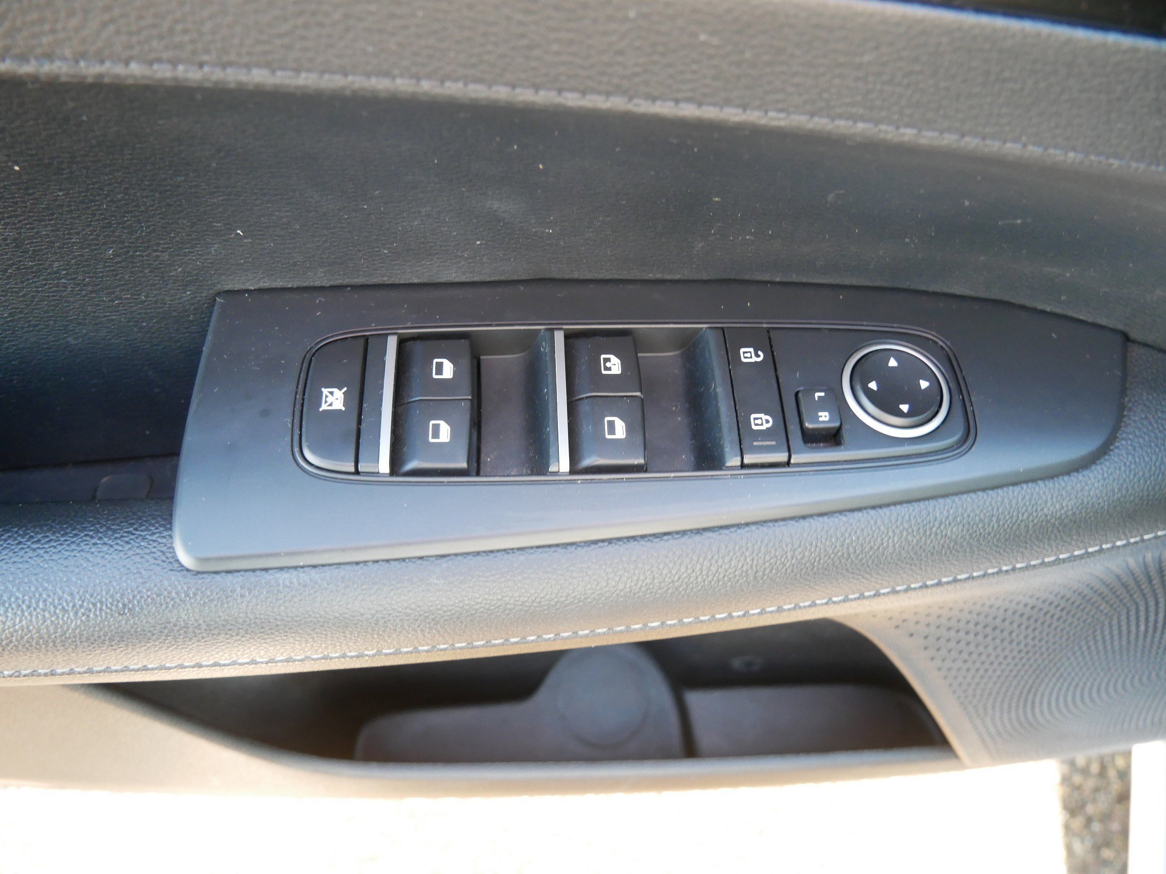 Used 2019 Kia Forte S w/ S Premium Package image 20