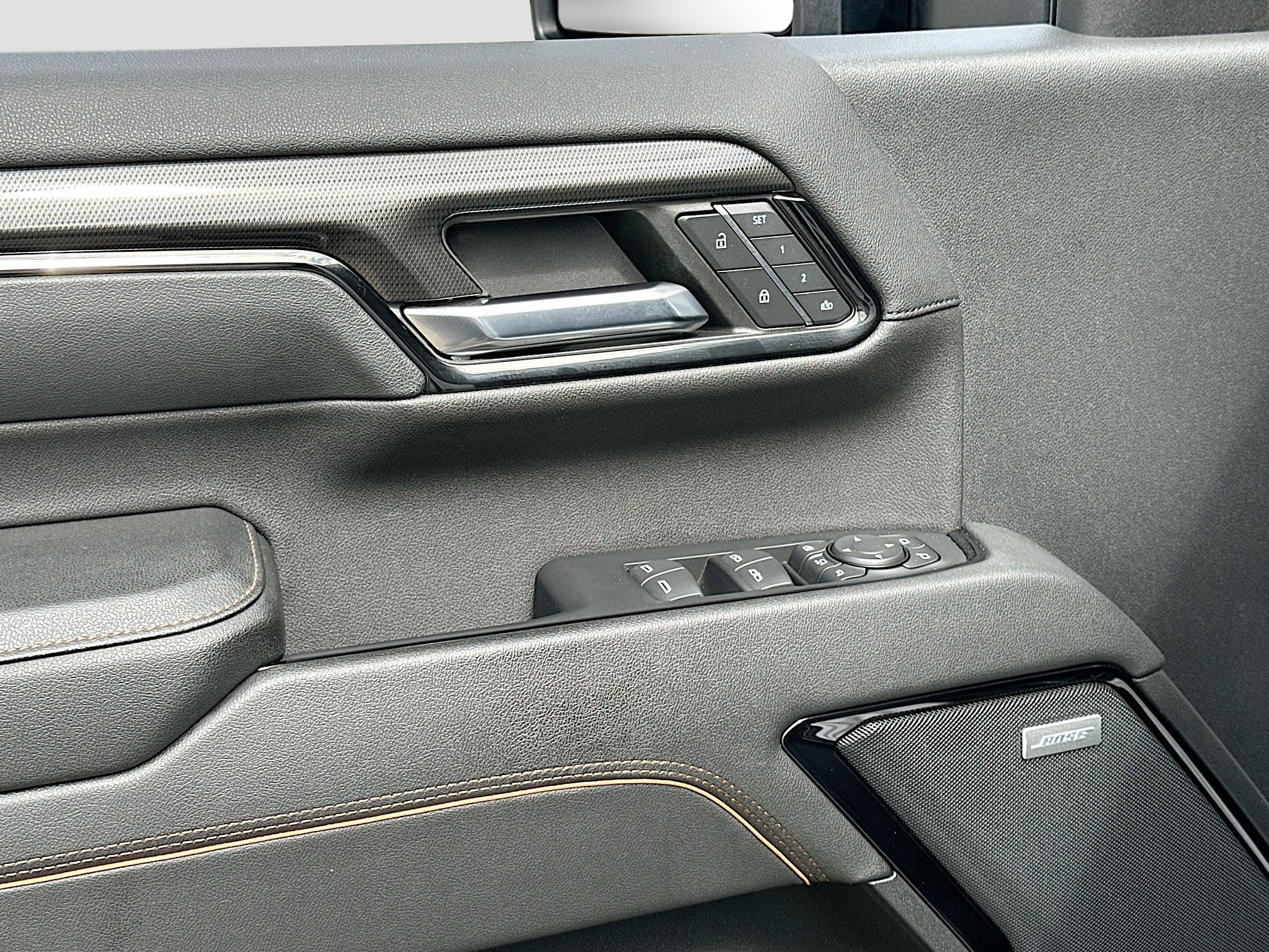 Used 2024 GMC Sierra 2500 AT4 w/ AT4 Premium Plus Package image 19