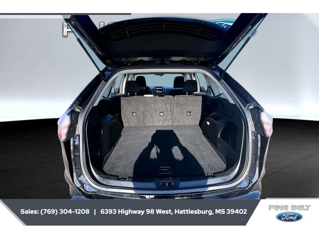 Certified 2023 Ford Edge SE image 21