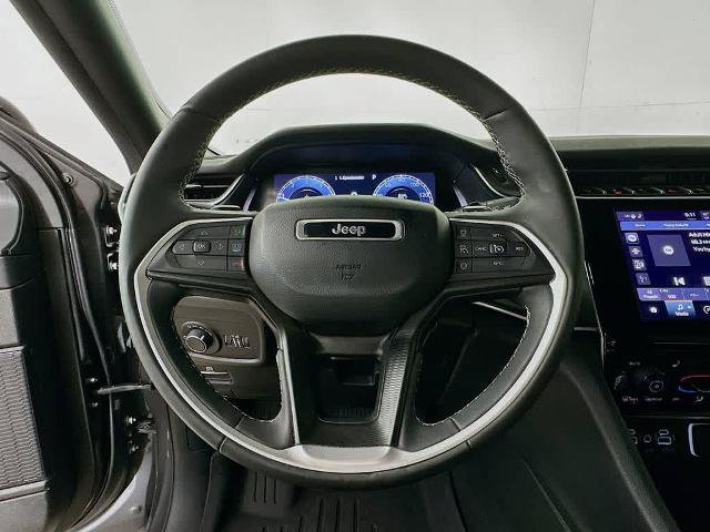 Used 2024 Jeep Grand Cherokee L Altitude RWD image 15