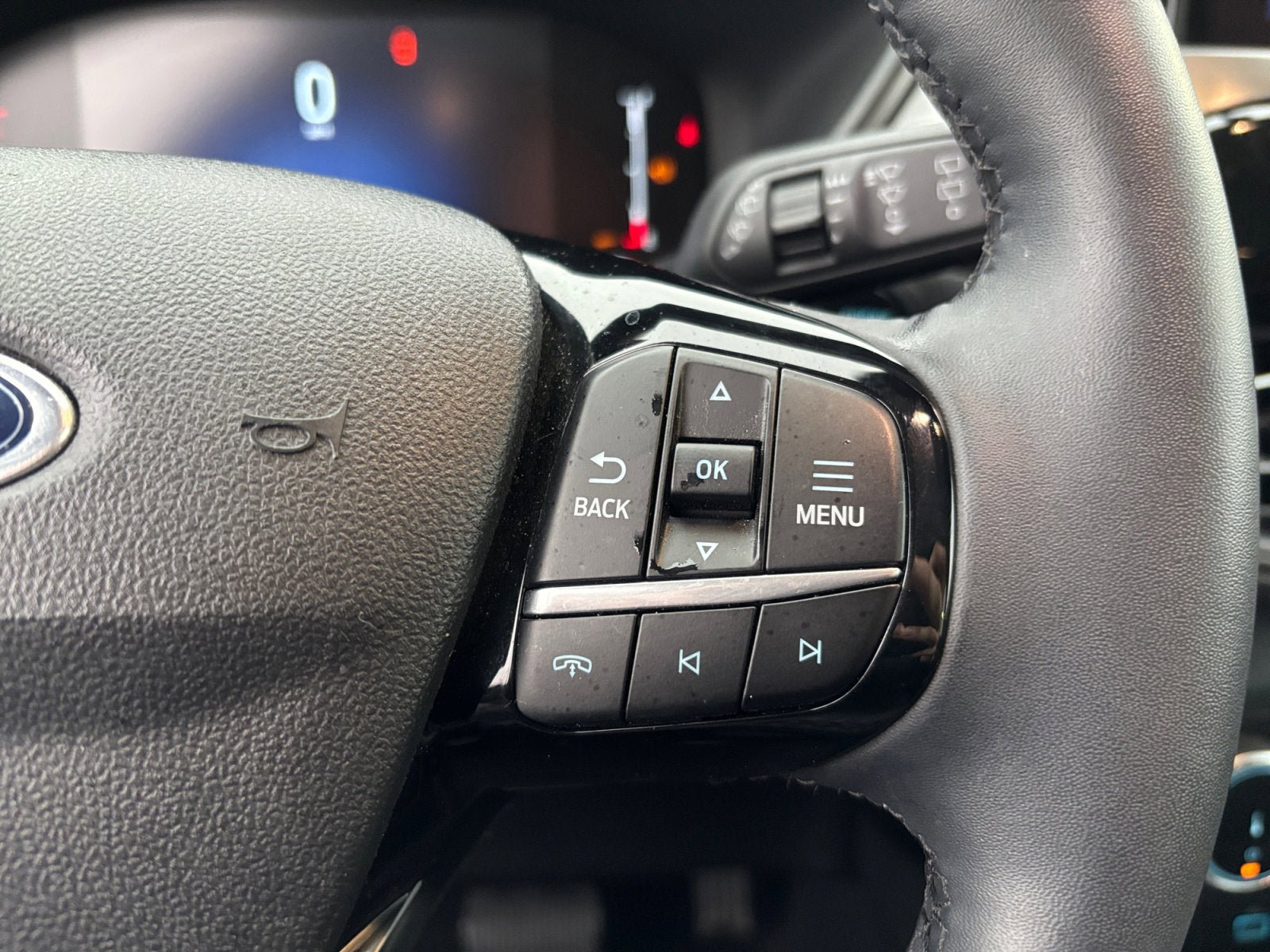 Certified 2023 Ford Escape Active AWD/4WD image 15