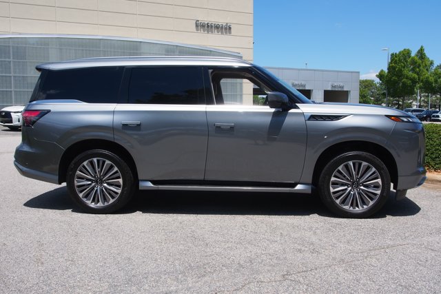 Used 2025 INFINITI QX80 Sensory AWD/4WD image 9