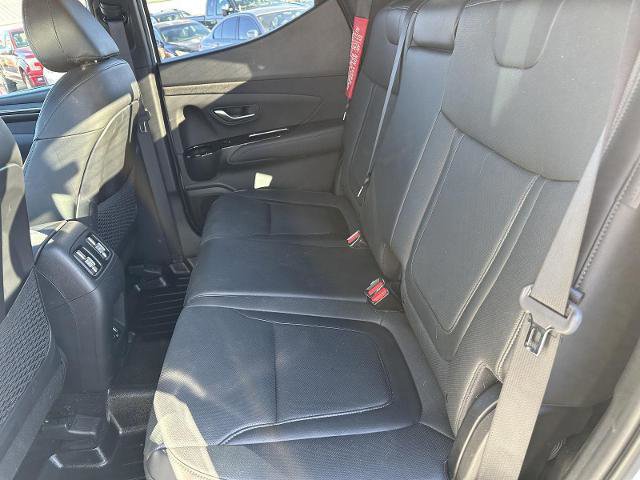 Used 2024 Hyundai Santa Cruz Limited image 15