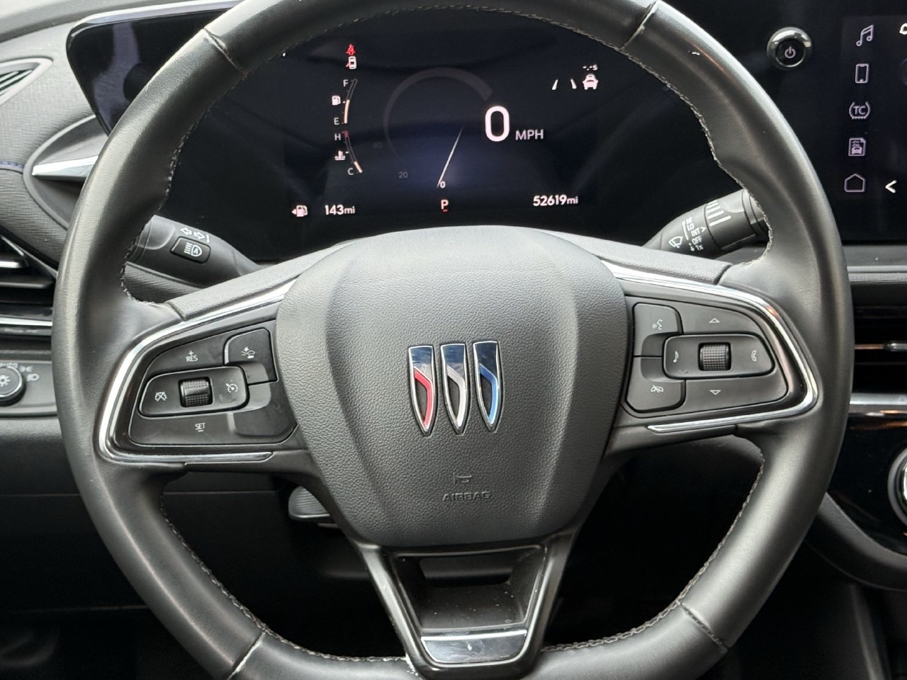 Used 2025 Buick Envista Sport Touring FWD image 11