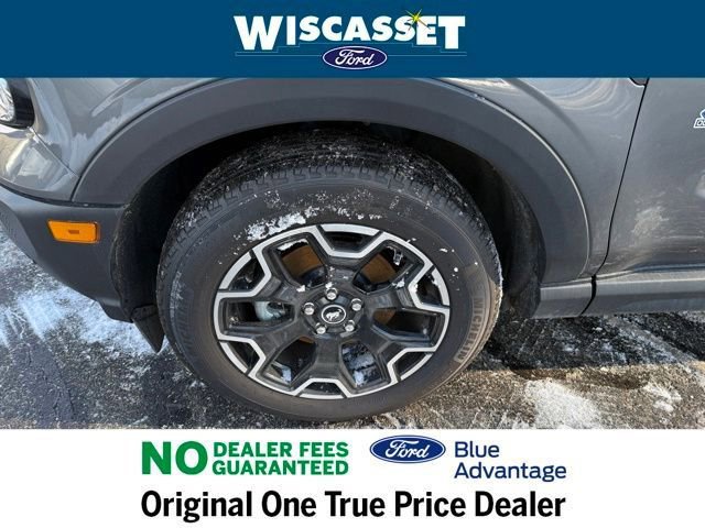 Certified 2025 Ford Bronco Sport Outer Banks w/ Outer Banks Tech Package+ AWD/4WD image 39