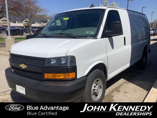 Used 2021 Chevrolet Express 2500 w/ Driver Convenience Package RWD image 6