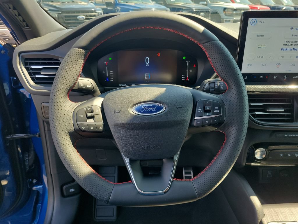 Certified 2023 Ford Escape ST-Line w/ Tech Pack #1 FWD image 23