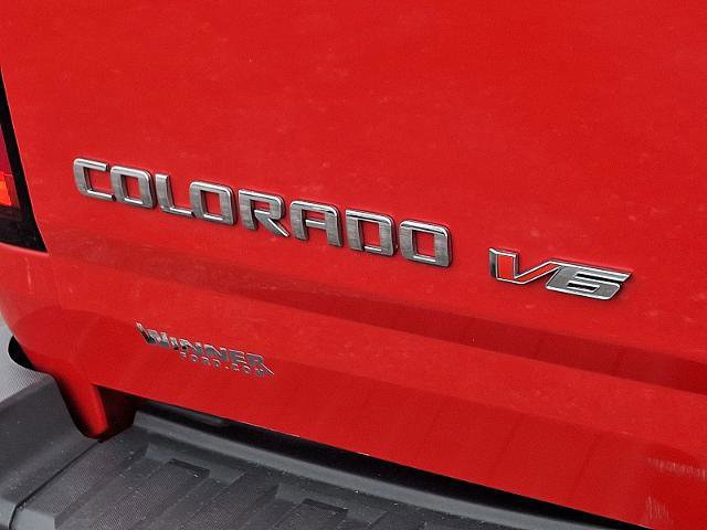 Used 2020 Chevrolet Colorado W/T w/ Custom Special Edition image 29