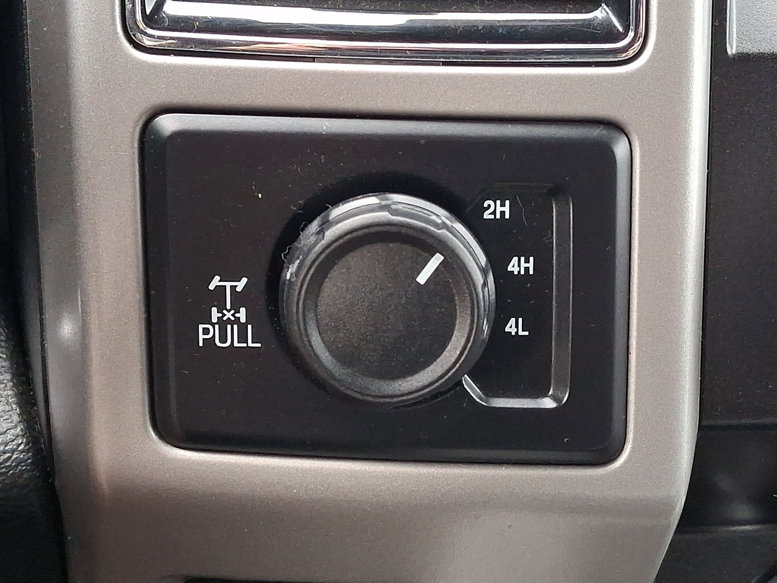 Certified 2020 Ford F350 Lariat w/ Lariat Ultimate Package AWD/4WD image 29