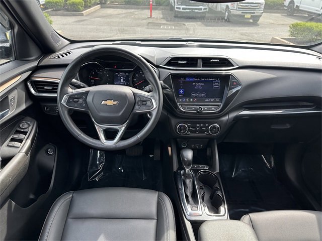 Used 2022 Chevrolet TrailBlazer ACTIV w/ Sun and Liftgate Package image 14