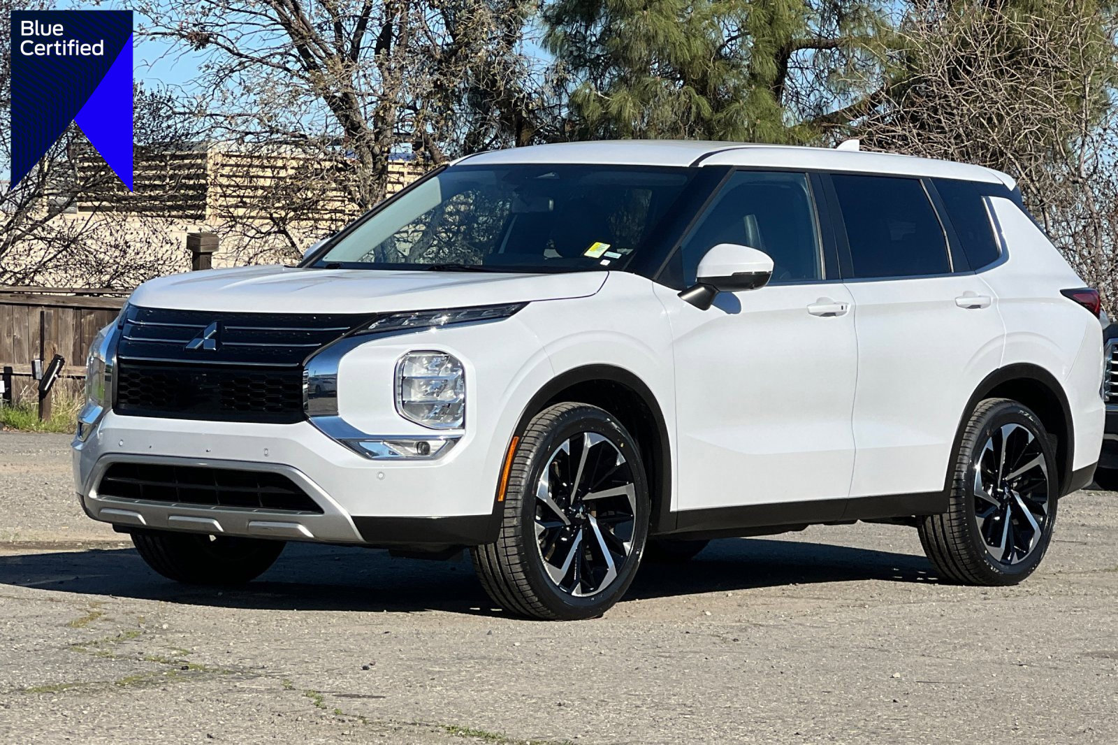 Used 2024 Mitsubishi Outlander FWD