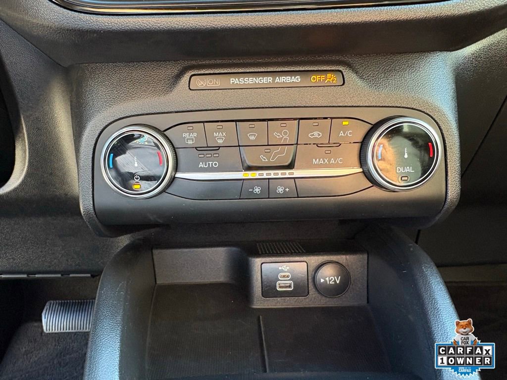 Certified 2025 Ford Escape ST-Line AWD/4WD image 21