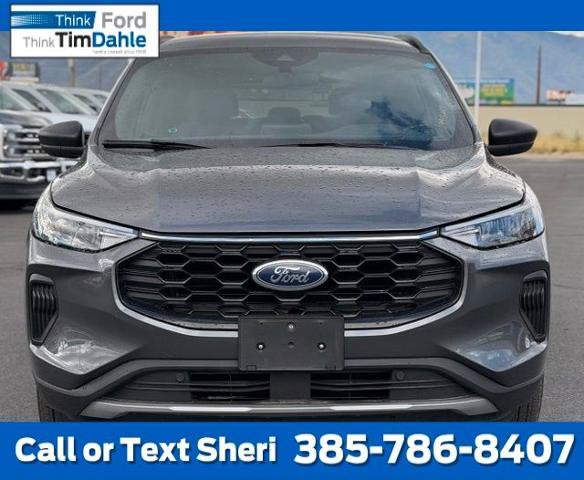Certified 2025 Ford Escape ST-Line AWD/4WD image 1