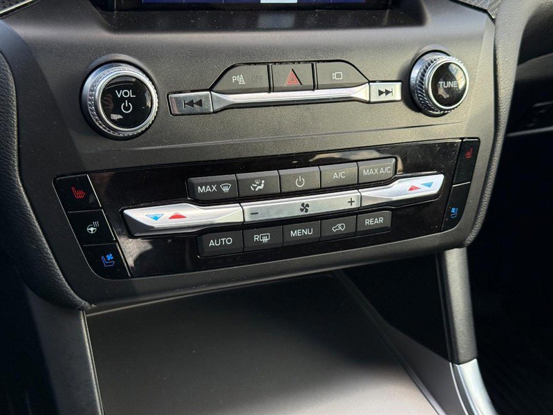 Certified 2020 Ford Explorer ST w/ ST Street Pack image 24