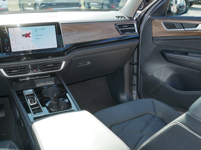 Used 2026 Volkswagen Atlas SE AWD/4WD image 23