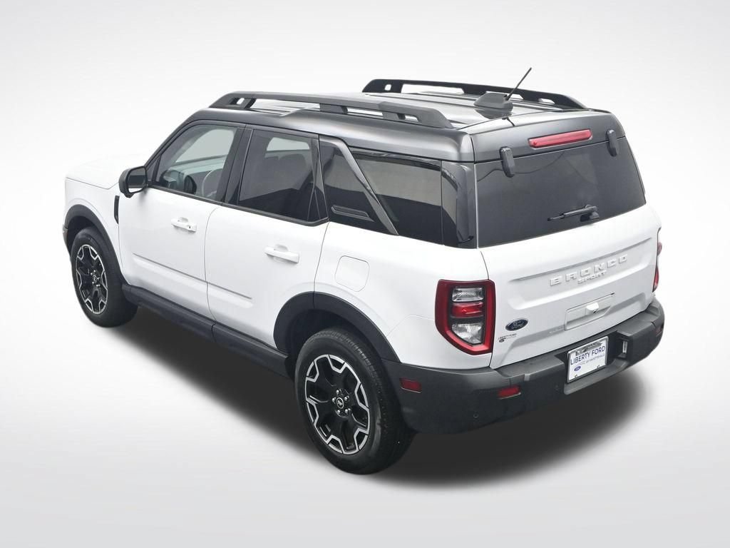 Certified 2025 Ford Bronco Sport Outer Banks w/ Outer Banks Tech Package+ AWD/4WD image 29