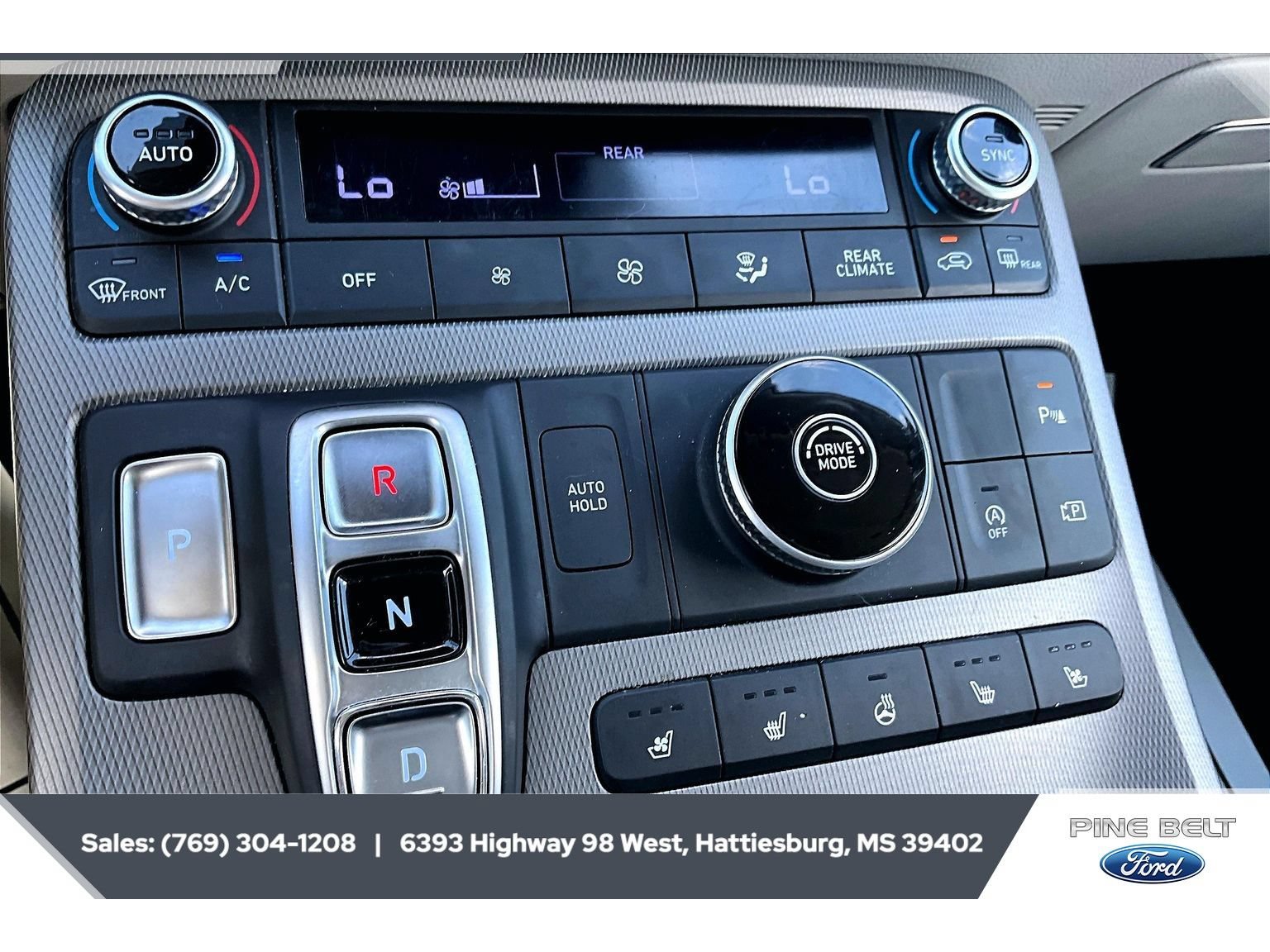 Used 2023 Hyundai Palisade Limited FWD image 23