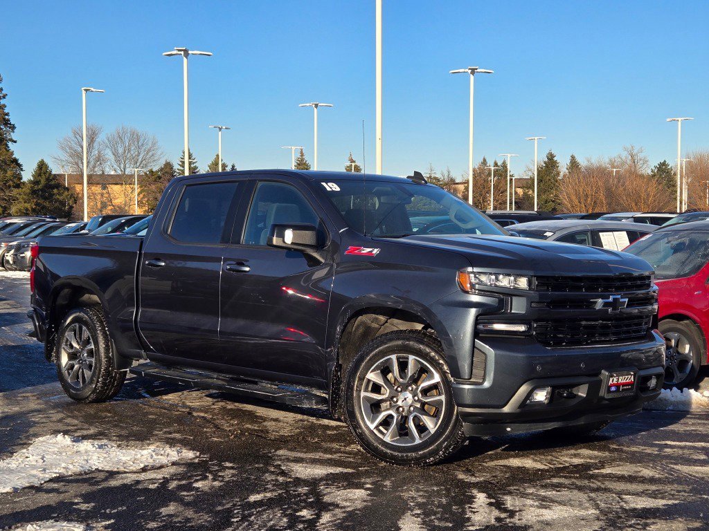 Used 2019 Chevrolet Silverado 1500 RST image 1