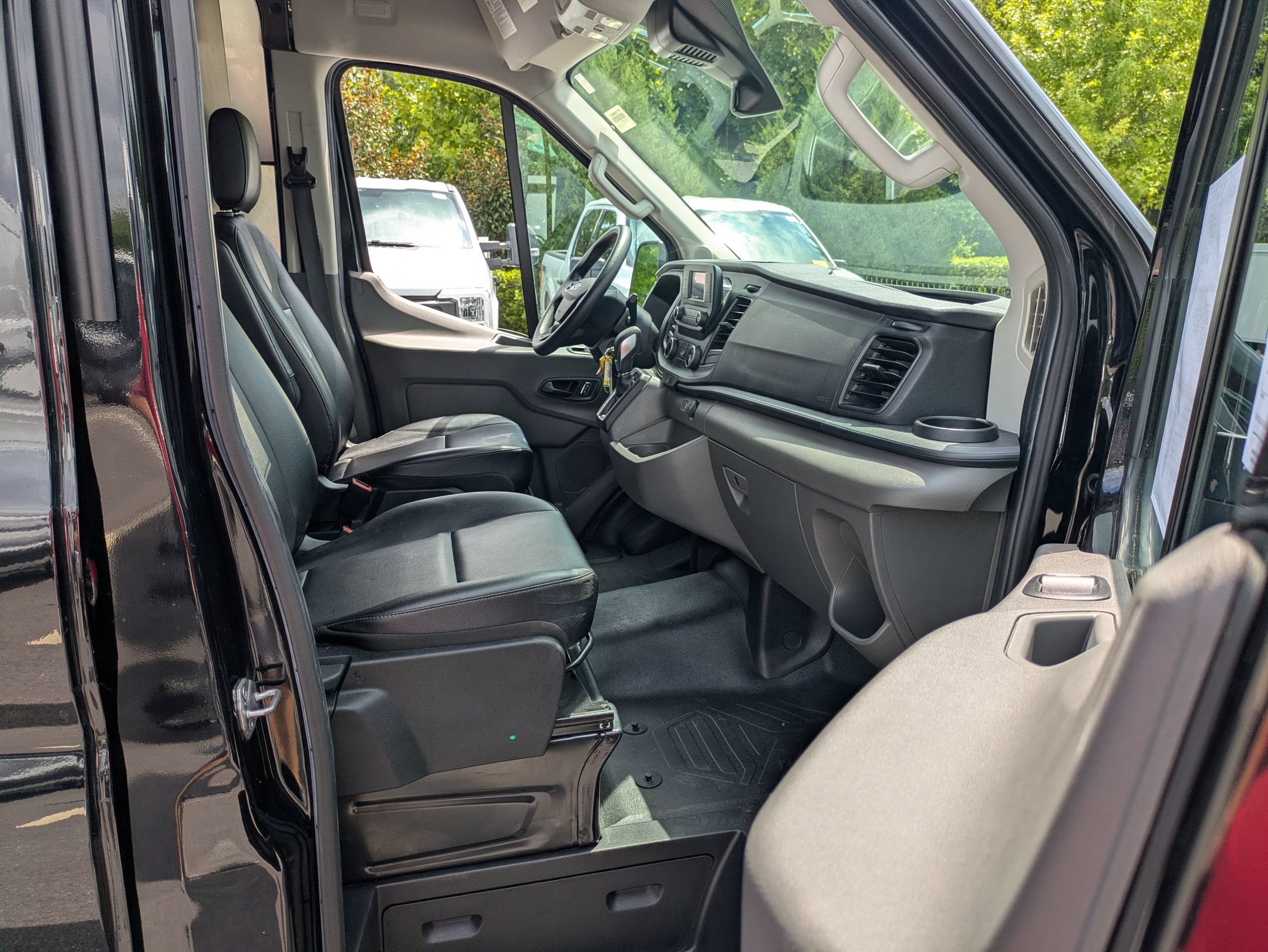Certified 2023 Ford Transit 250 148 High Roof Extended w/ Load Area Protection Package RWD image 30